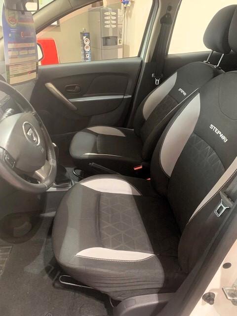 Dacia Sandero Stepway 1.5 dCi 8V 90CV Prestige-UNIPRO-KM 57.000!!!!!