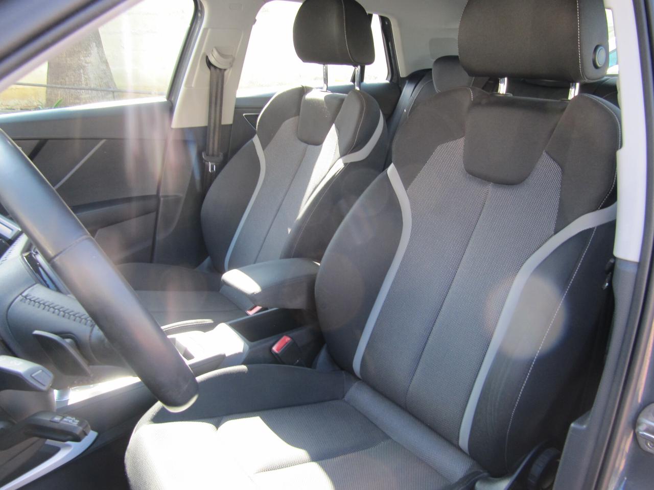 Audi Q2 35 TDI quattro S tronic line Edition