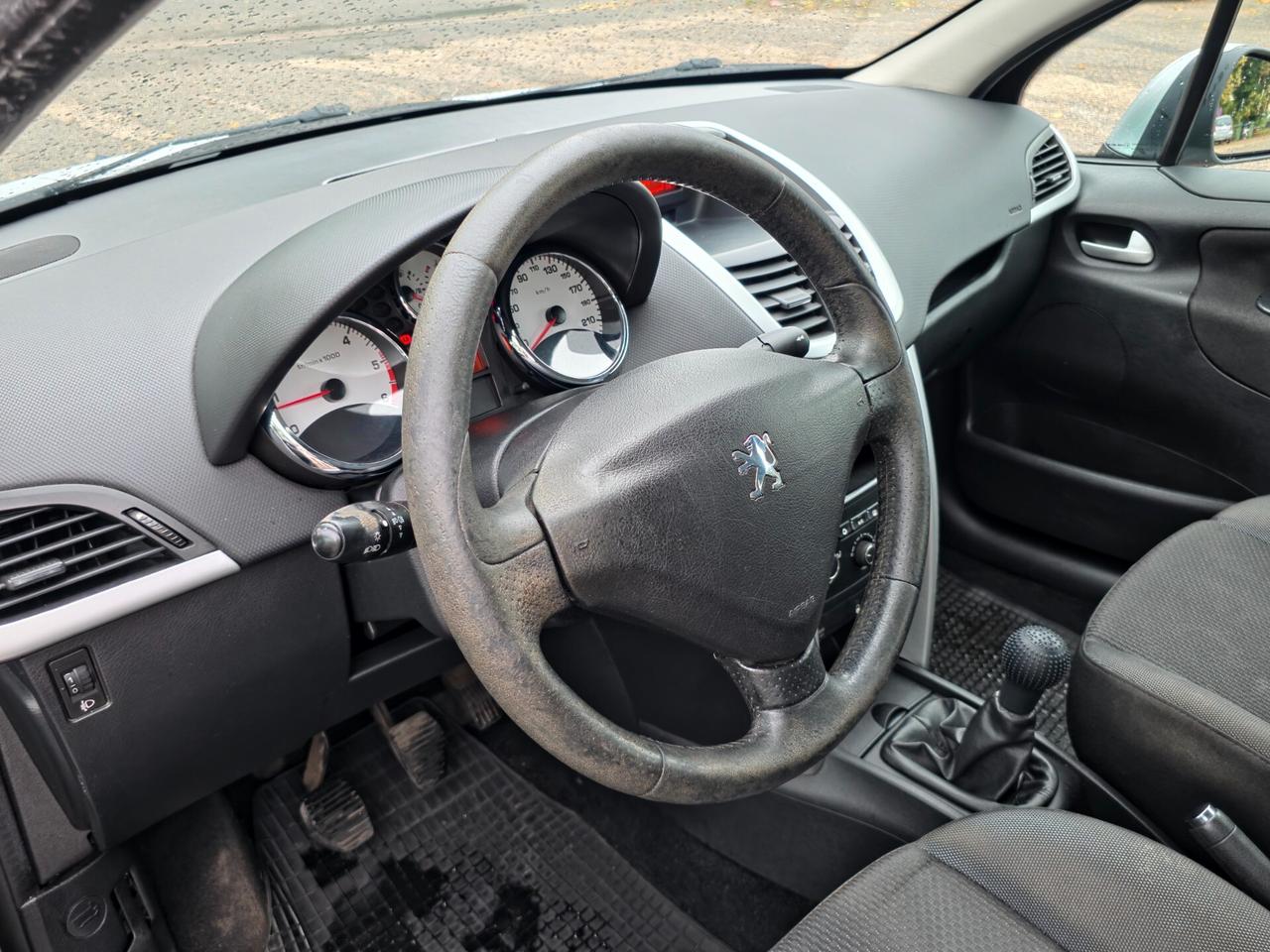 Peugeot 207 1.4 HDi 70CV FAP 5p. XS E5 Manuale NEO 2010