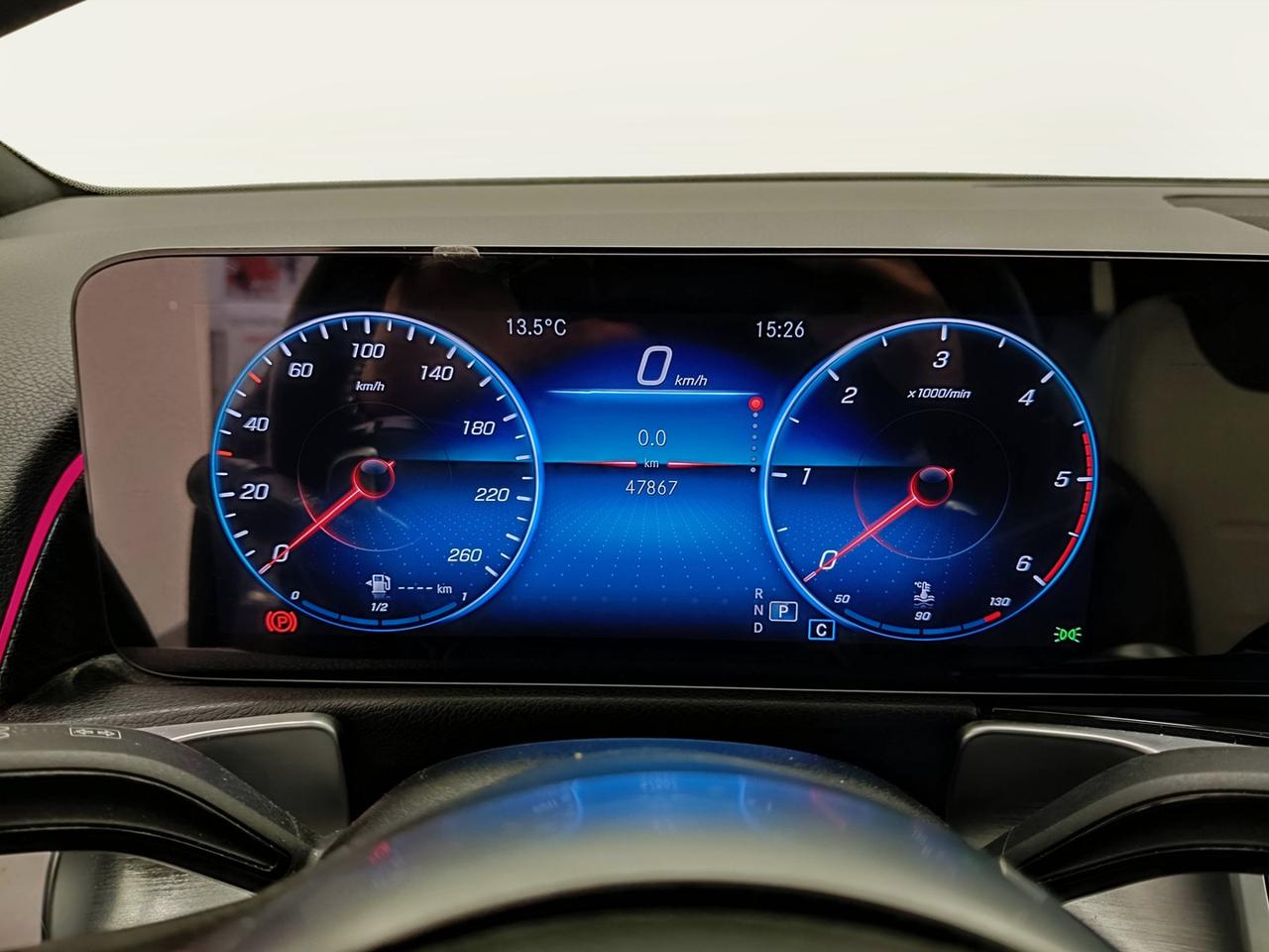 Mercedes-Benz GLB - X247 2019 - GLB 200 d Premium auto