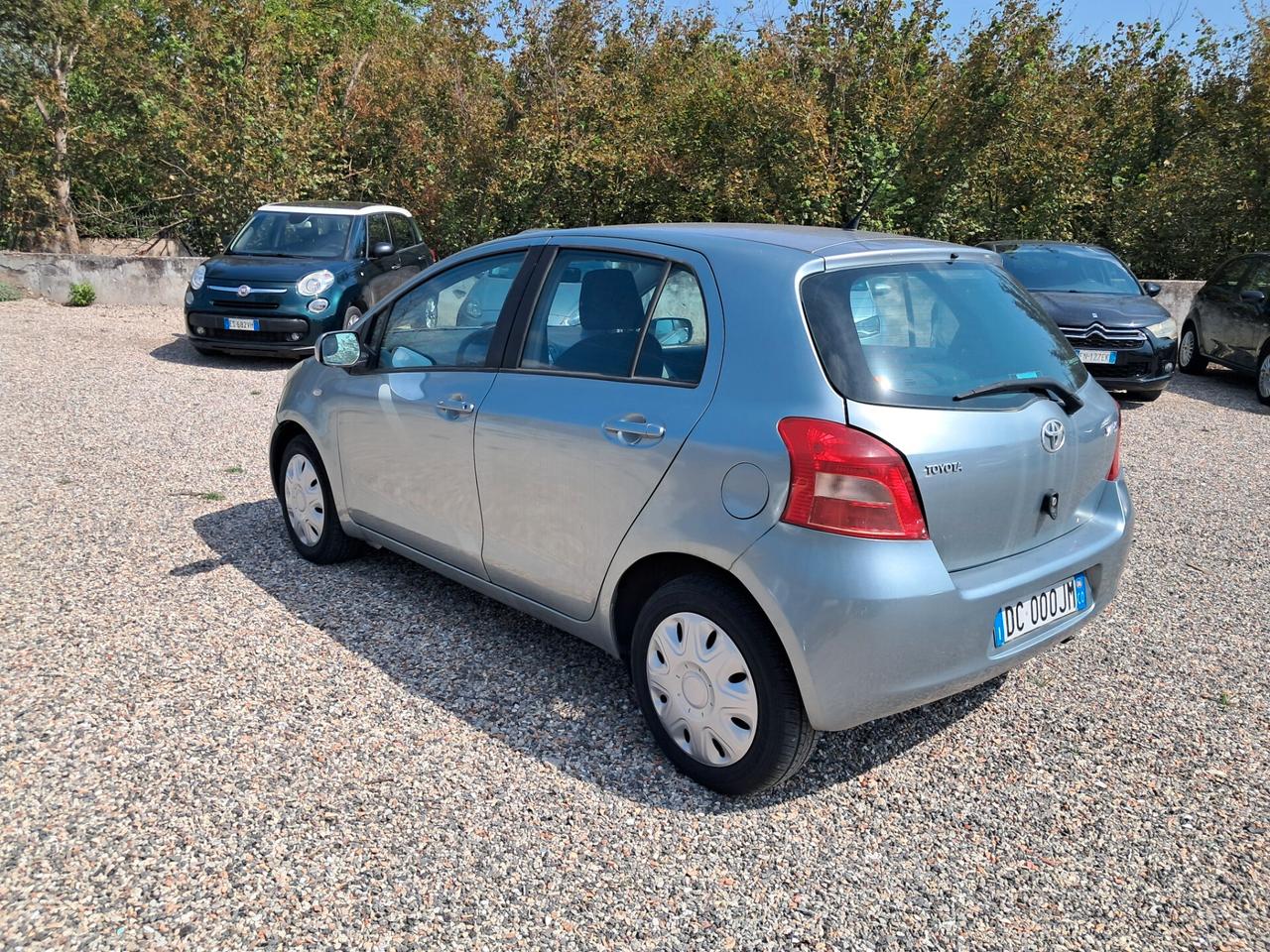Toyota Yaris 1.0 5 porte