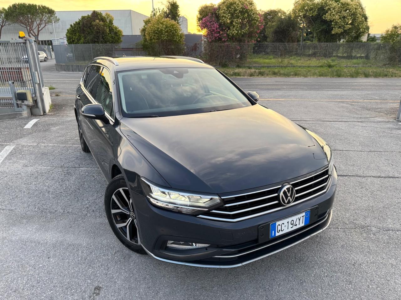 VOLKSWAGEN PASSAT 2.0 Tdi Evo EXECUTIVE - Led 17