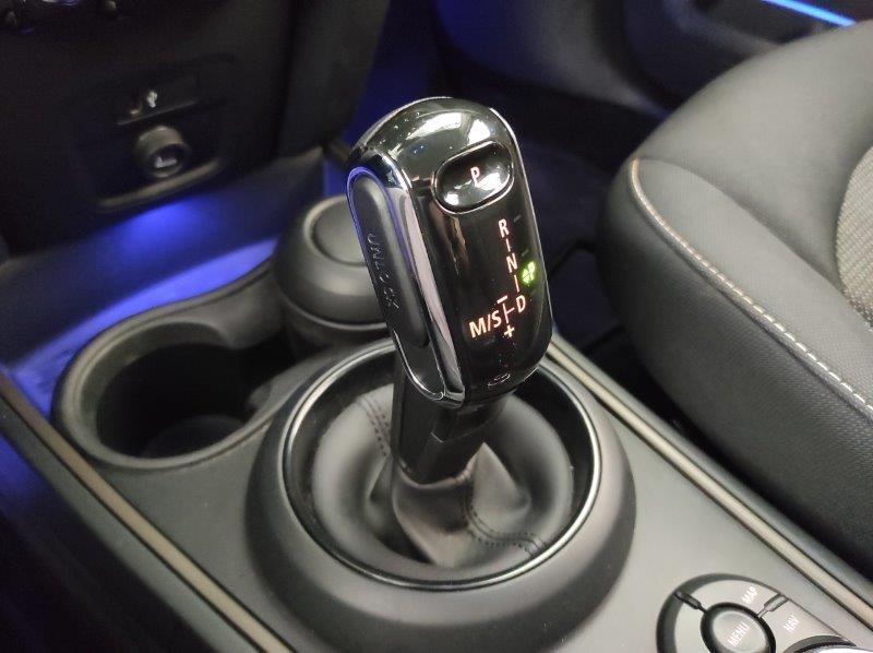 MINI Mini Countrym.(F60) - Mini 2.0 Cooper D Essential Countryman ALL4