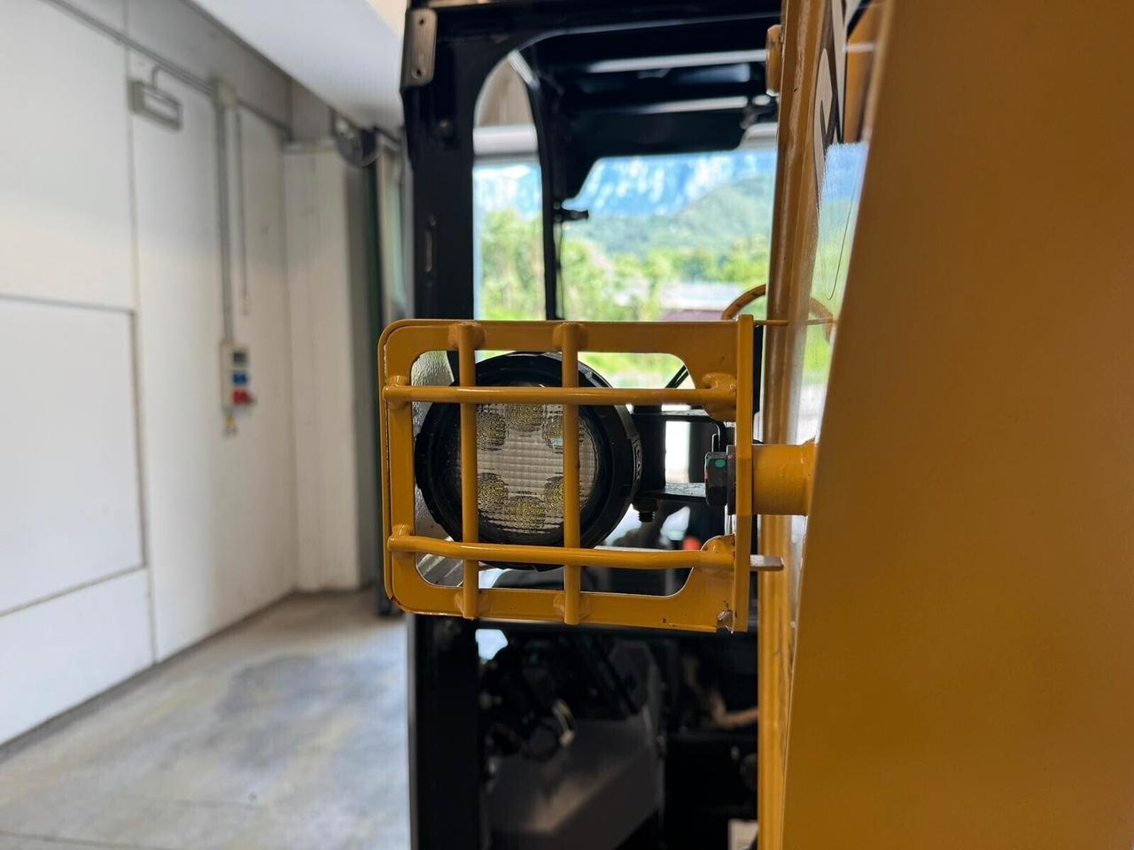 MINIESCAVATORE CATERPILLAR 301.7 CR