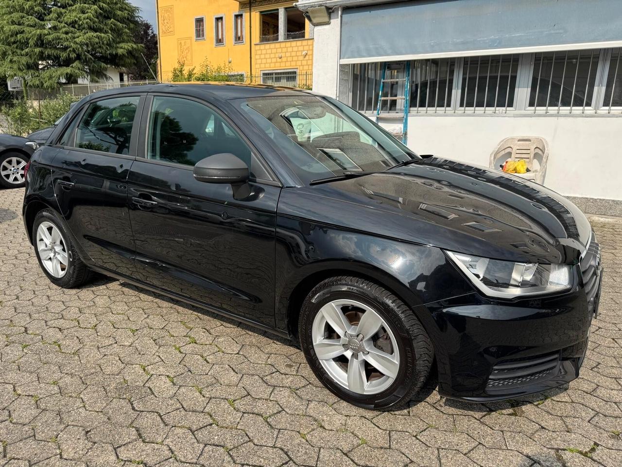 Audi A1 1.4 TDI Admired*EURO6*NEOPATENTATI
