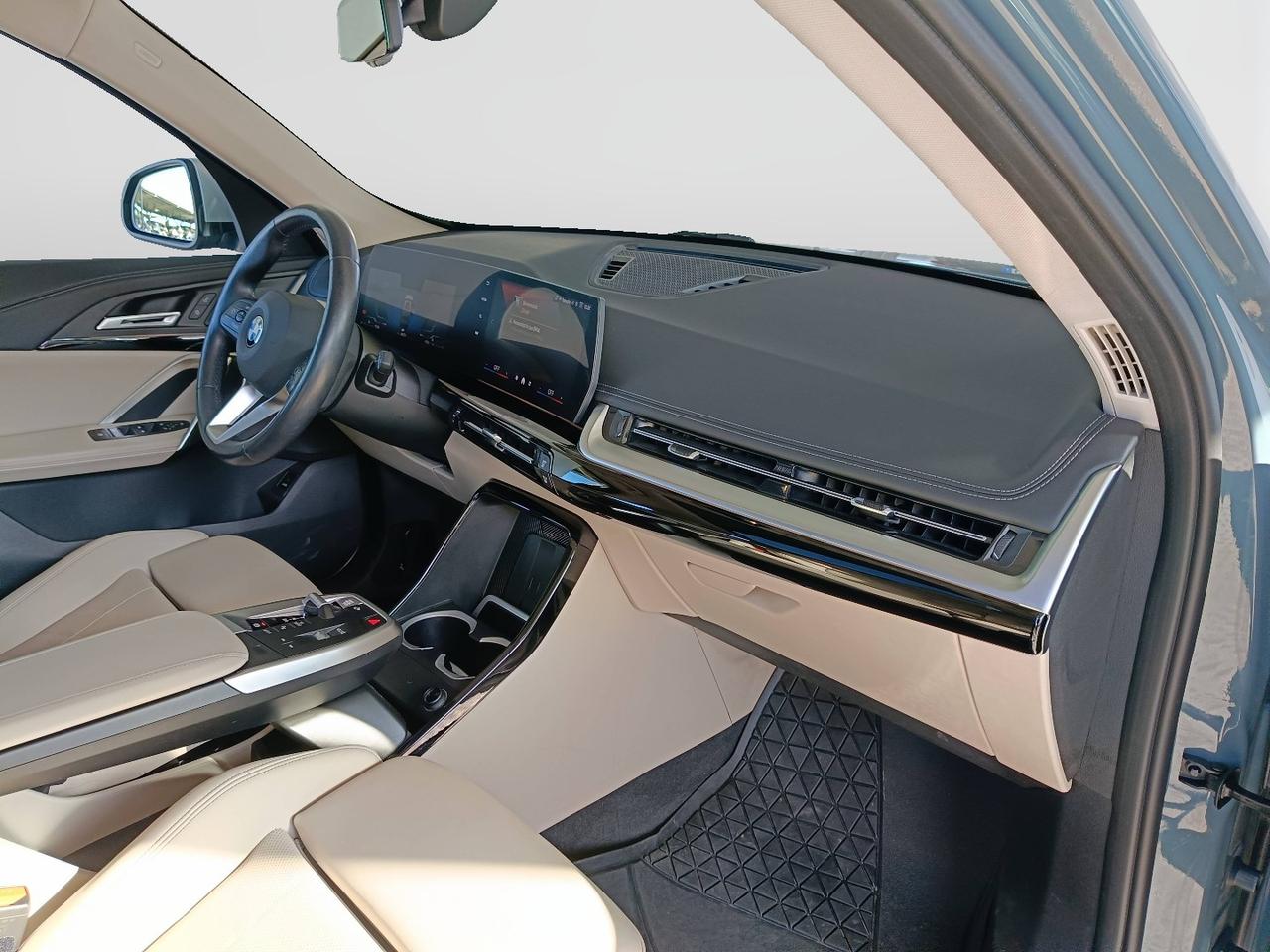 BMW X1 U11 - X1 sdrive18d X-Line auto