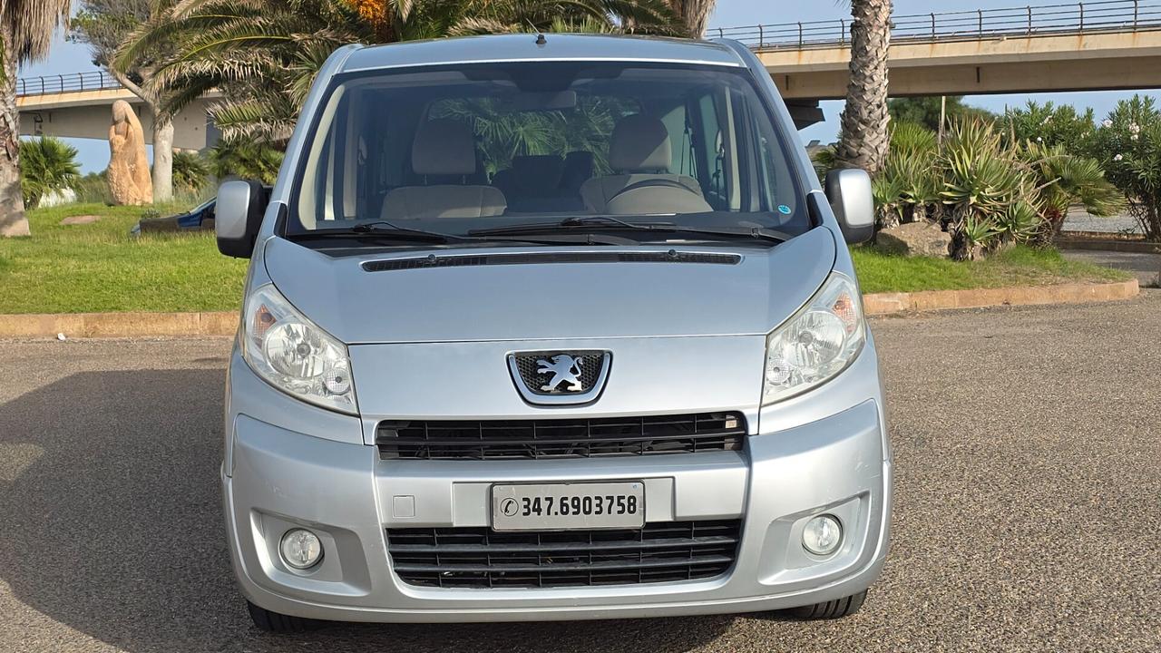 Peugeot Expert Tepee 2.0 HDi 120CV Pedana disabili 8 Posti