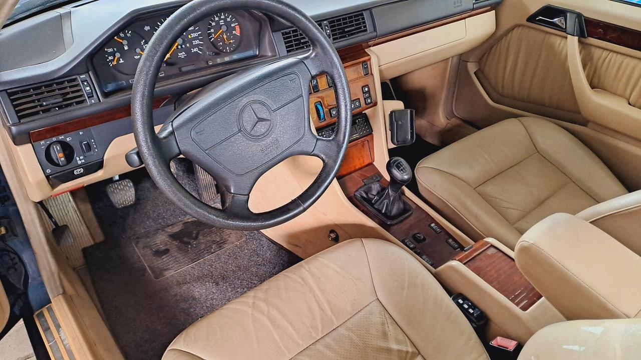 Mercedes-benz 200 CE con GPL