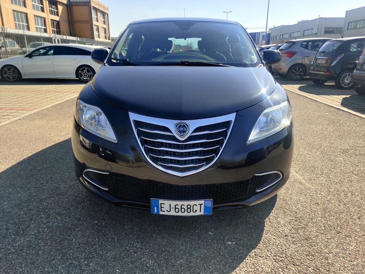 Lancia Ypsilon 1.2 69 CV 5 porte