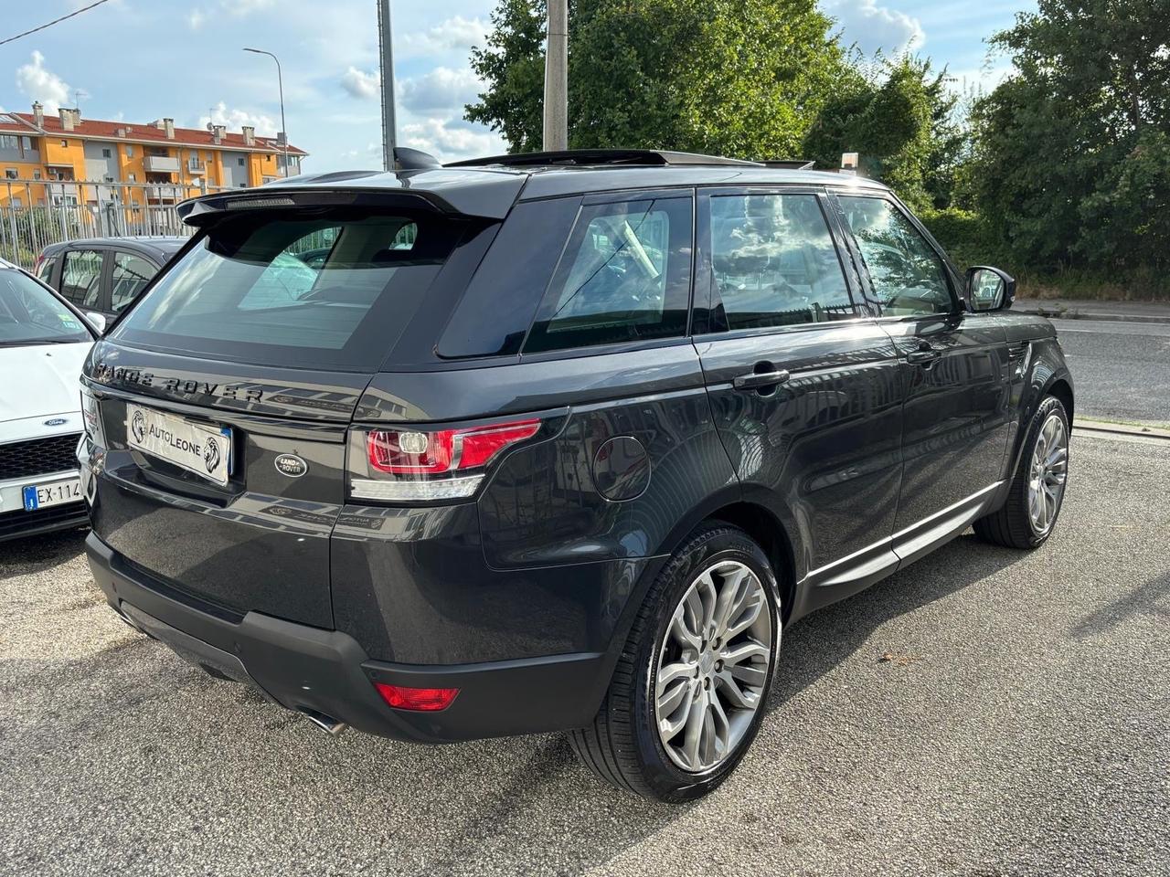 Land Rover Range Sport 3.0 TDV6 SE
