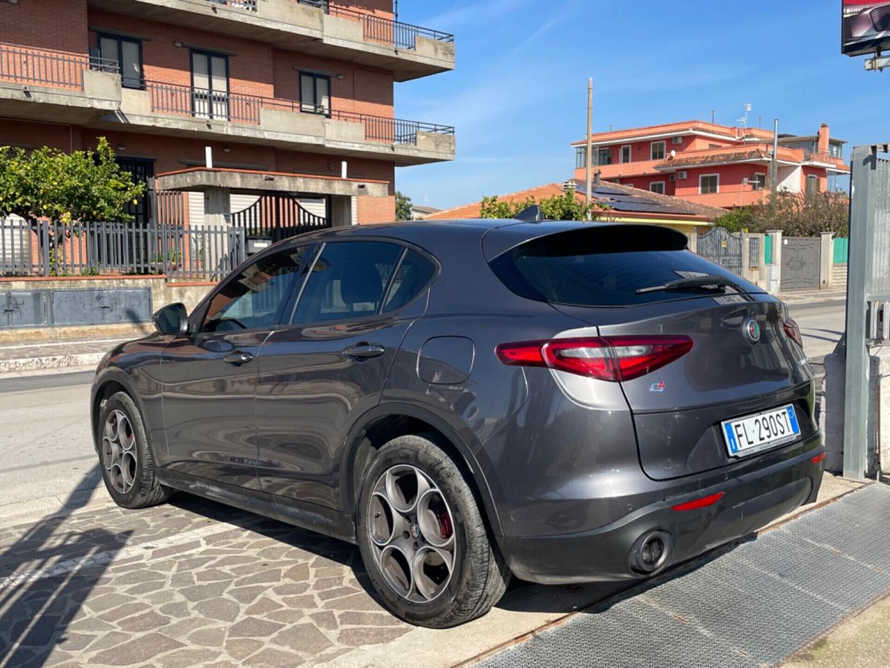 Alfa Romeo Stelvio 2.2 Turbodiesel 210 CV AT8 Q4 Executive