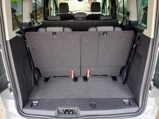 FORD Tourneo Connect 7 1.5 TDCi 120 CV Titanium