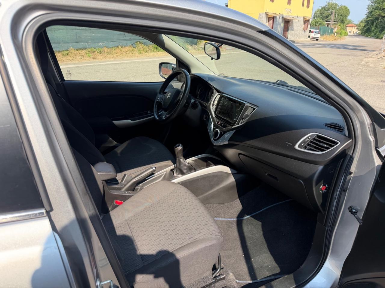 Suzuki Baleno 1.2 Hybrid B-Top