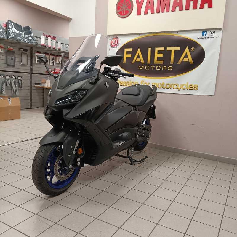 Yamaha T-Max 560 - 2024