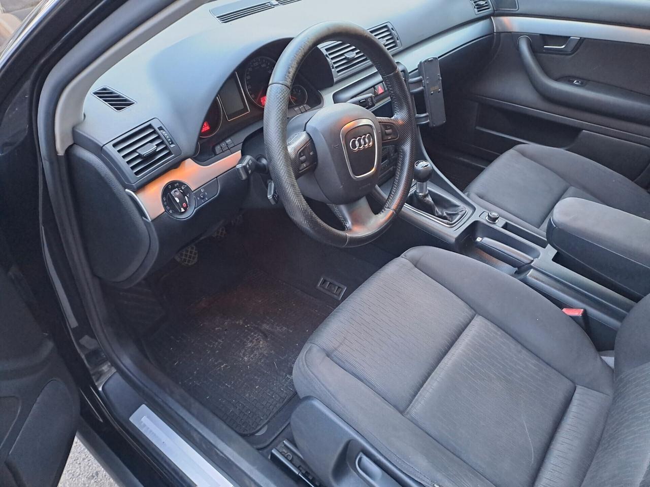 Audi A4 1.9 TDI 116 CV Ambiente