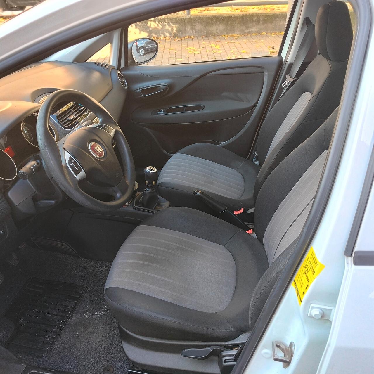 Fiat Punto 1.2 8V 5 porte Street