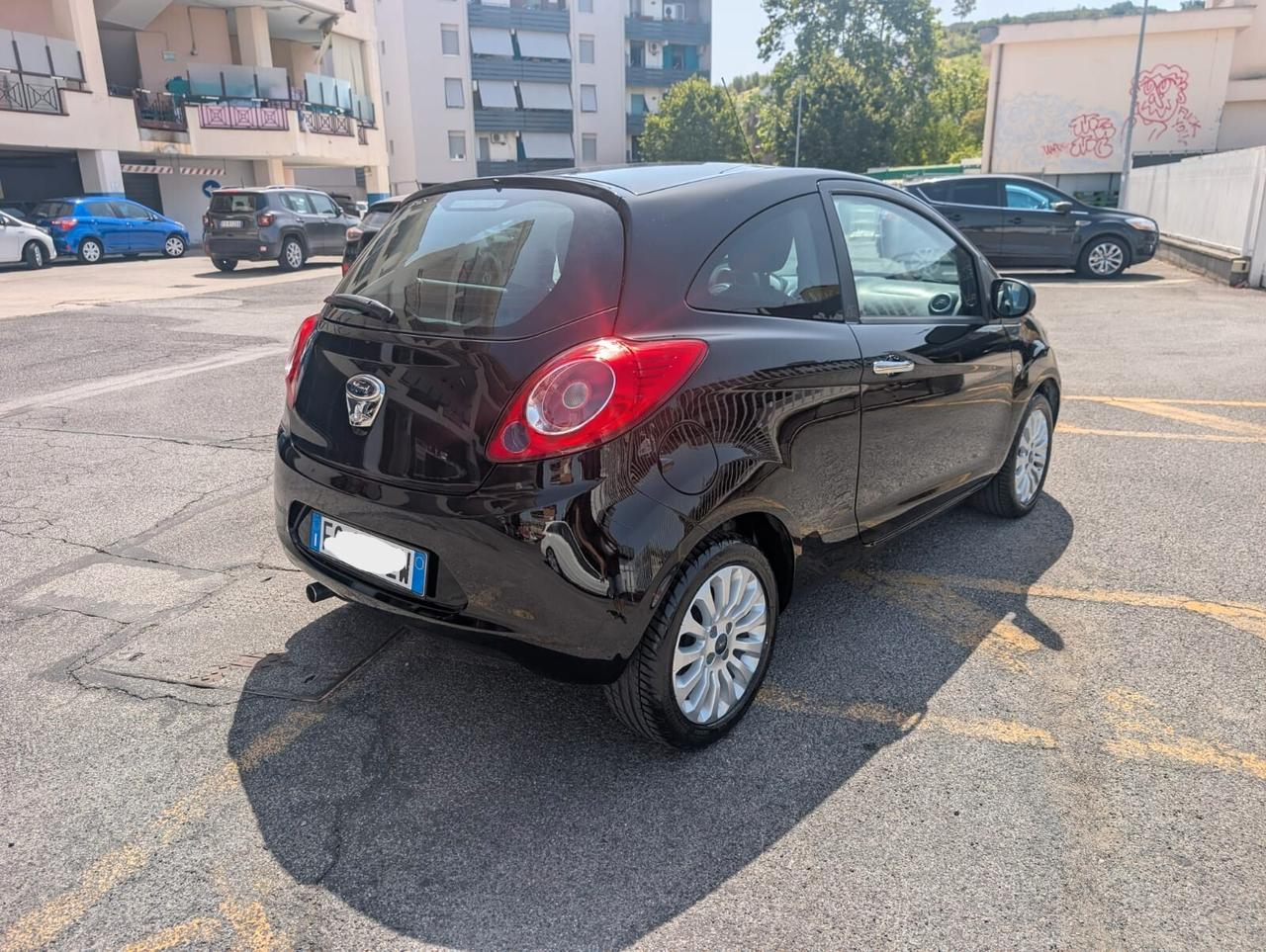 Ford Ka 1.2 8V 69 CV Black&White Edition