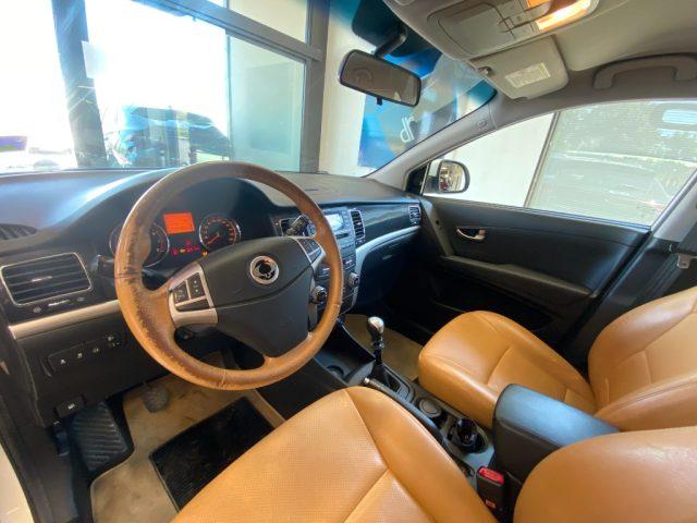 SSANGYONG Korando 2.0 2WD MT GPL C