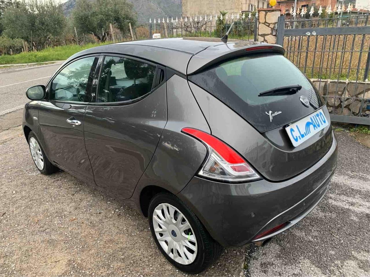 Lancia Ypsilon 1.3 MJT 95 CV