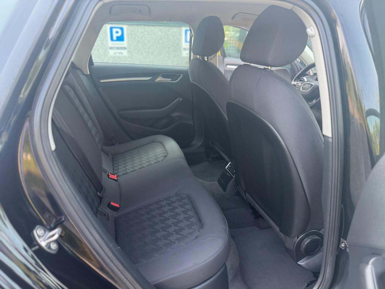 Audi A3 1.6 TDI clean diesel*Automatik*Navi*Neopatentati*