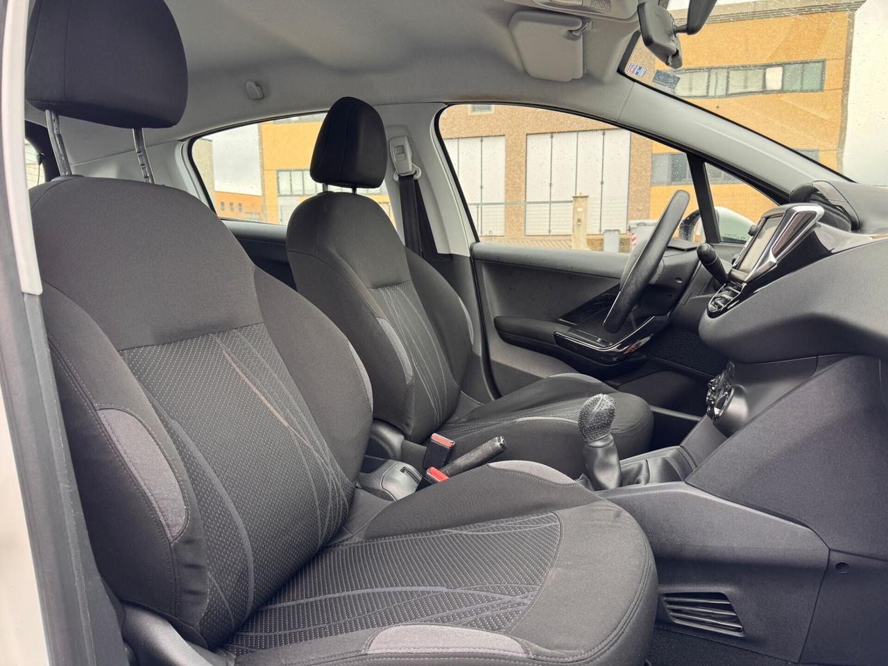 Peugeot 208 Allure PRONTA CONSEGNA GARANZIA 12 MESI