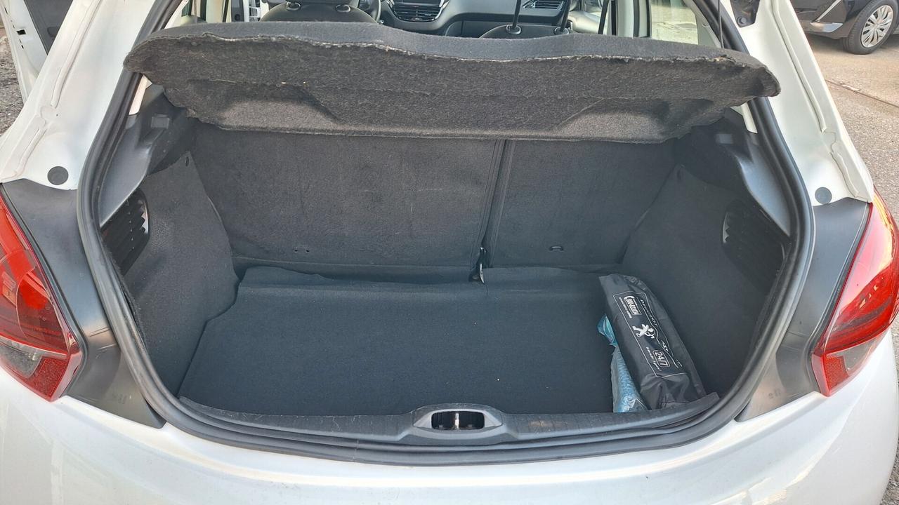 Peugeot 208 BlueHDi 75 5 porte Active N1