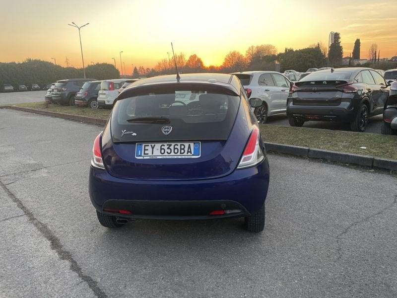 Lancia Ypsilon Ypsilon 1.2 69 CV 5 porte Elefantino