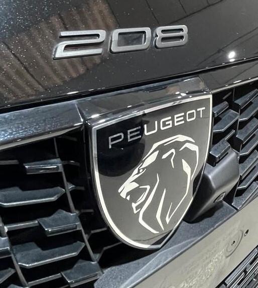 Peugeot 208 Hybrid 110 e-DCS6 GT