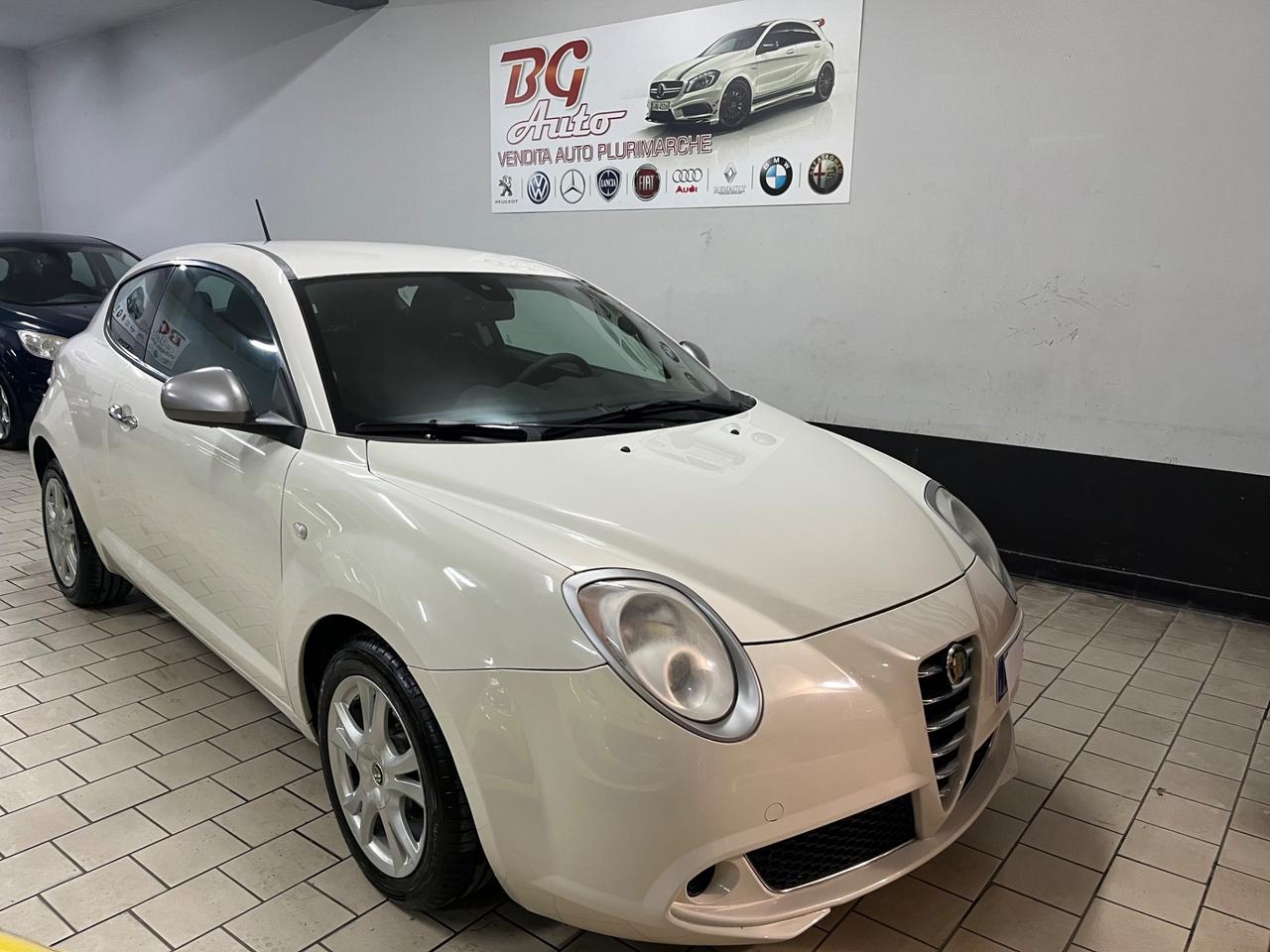 Alfa Romeo MiTo 1.4 M.air S&S Distinctive 2012