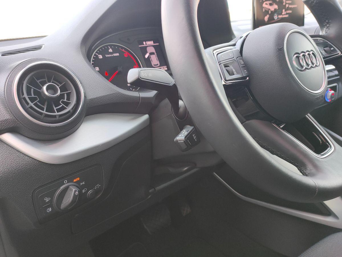 AUDI - Q2 - 1.6 TDI S tronic Business