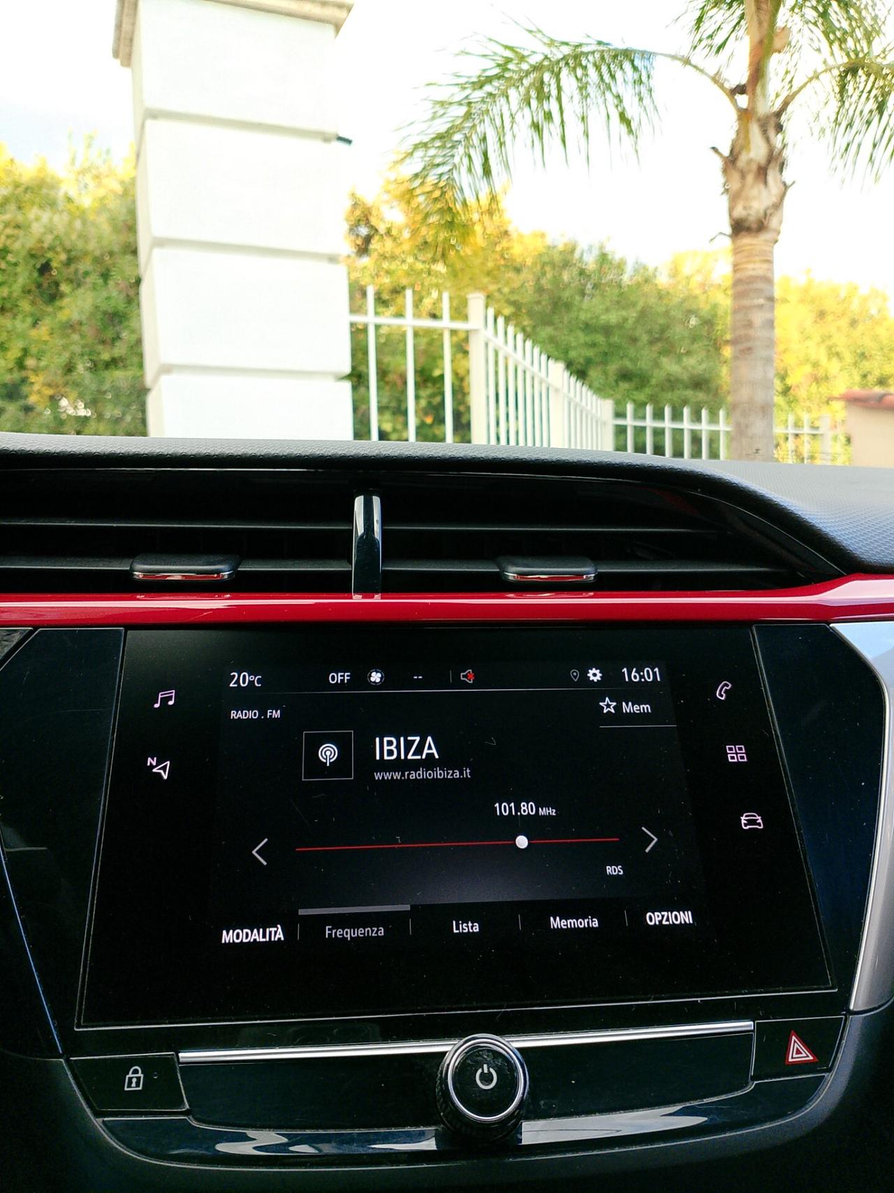 Opel Corsa 1.2 100 CV GS Line