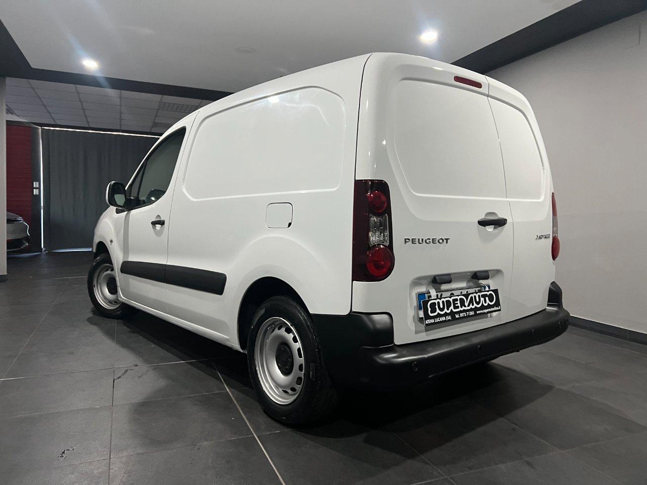 Renault Kangoo PEUGEOT PARTNER bluehdi 100 L 1 EURO 6 3 POSTI