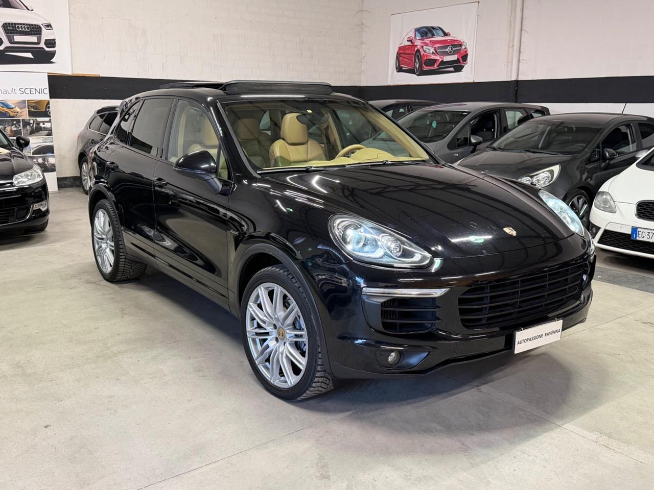 Porsche Cayenne 3.0 Diesel CHRONO TETTO