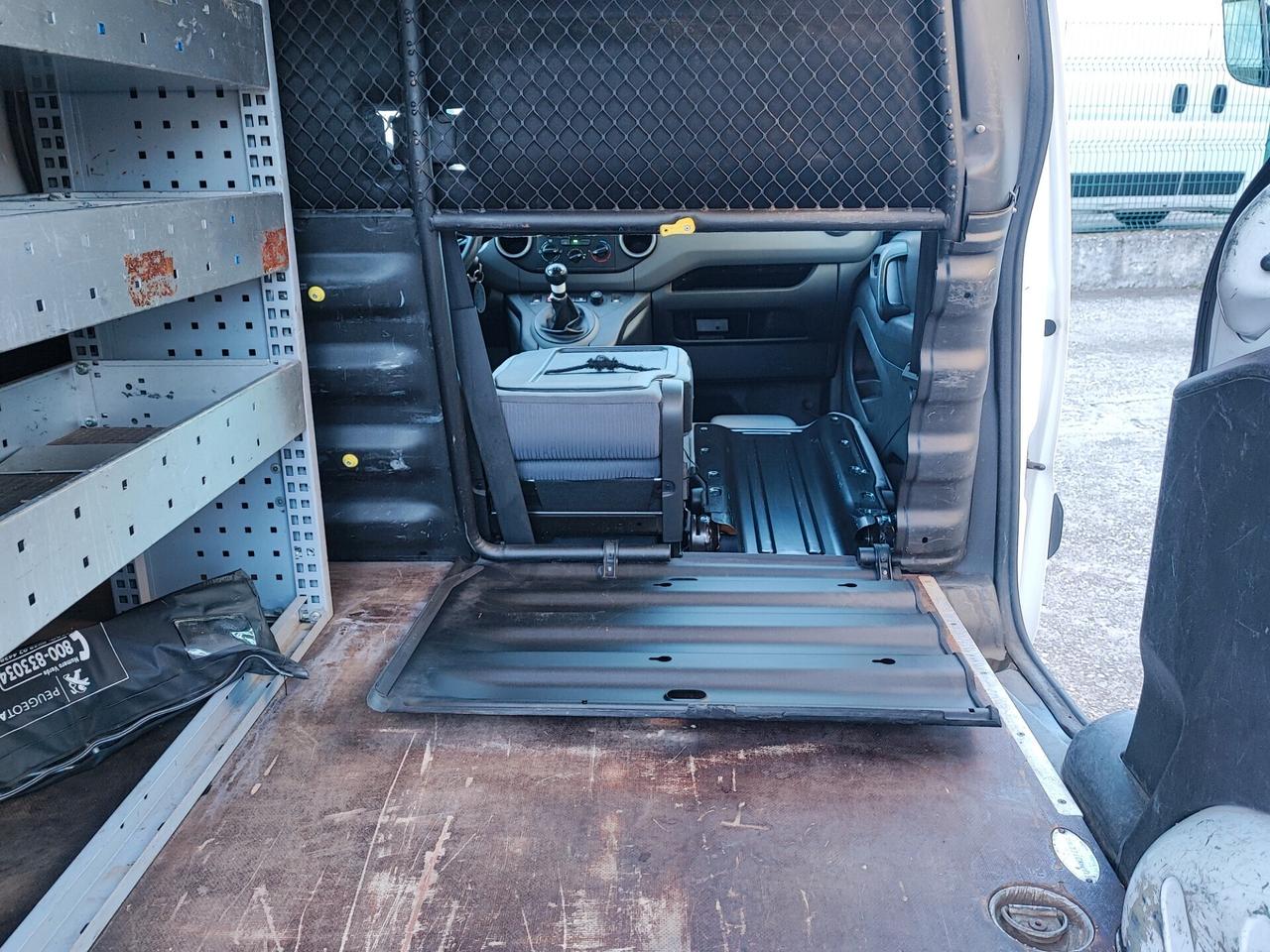 Peugeot Partner 3 Posti Euro 6 IVA COMPRESA