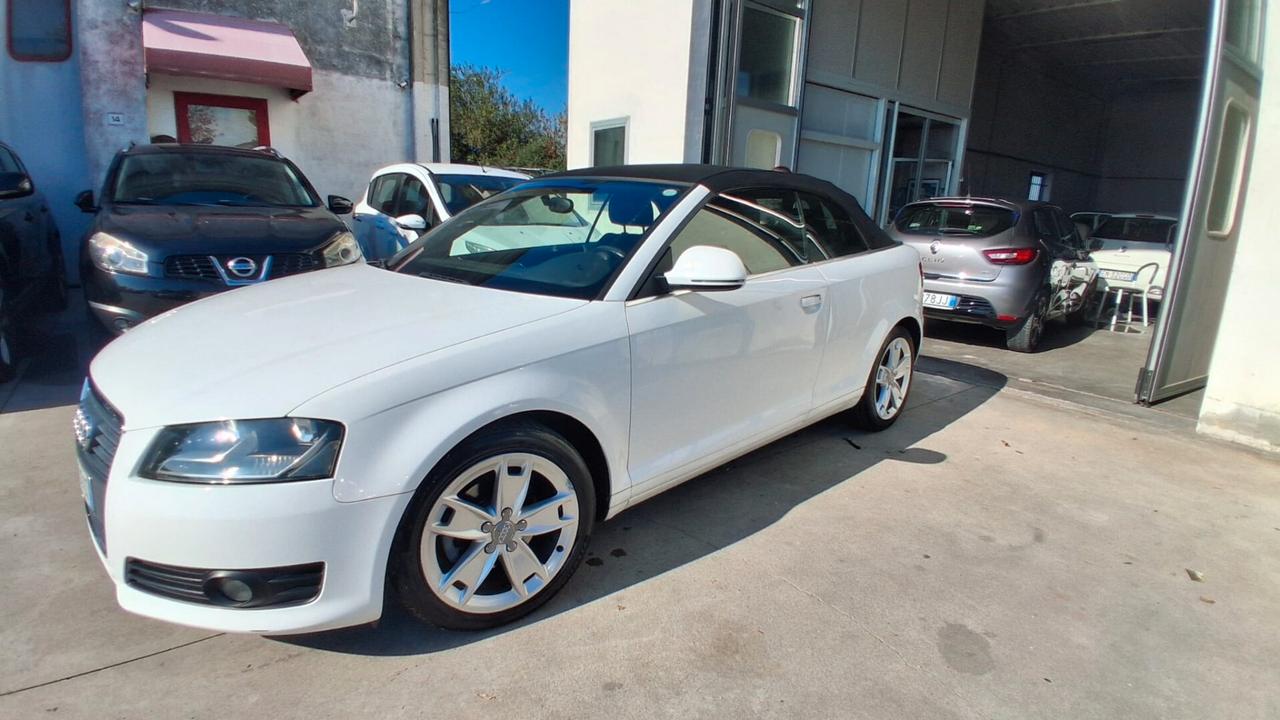Audi A3 2.0 16V TDI Attraction.cabrio.automatica
