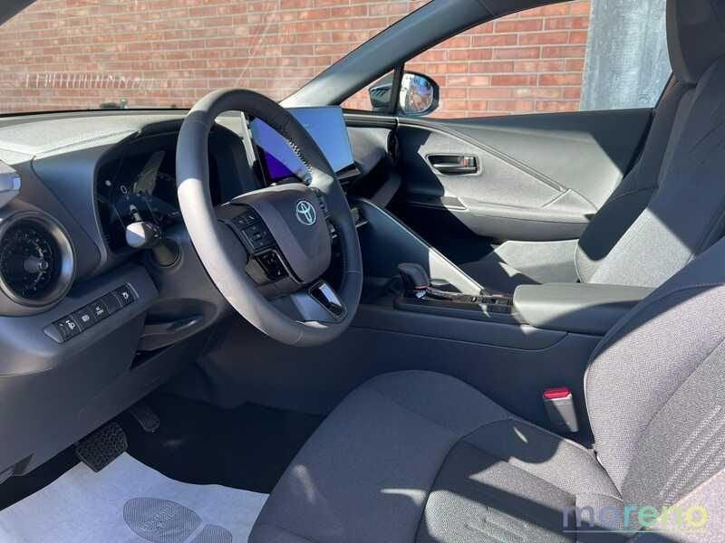 Toyota C-HR 2.0 phev Trend fwd e-cvt
