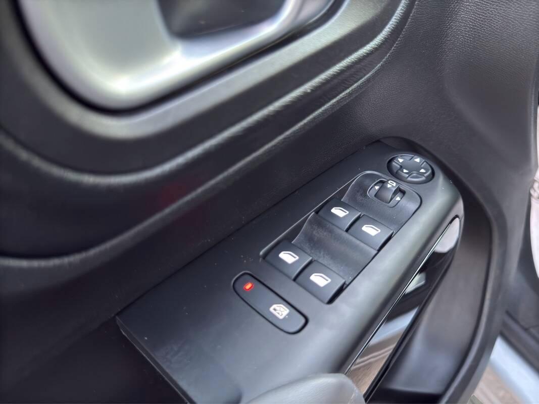 Citroen C5 Aircross 1.6 hybrid Shine 225 e-eat8 Con NAVIGATORE