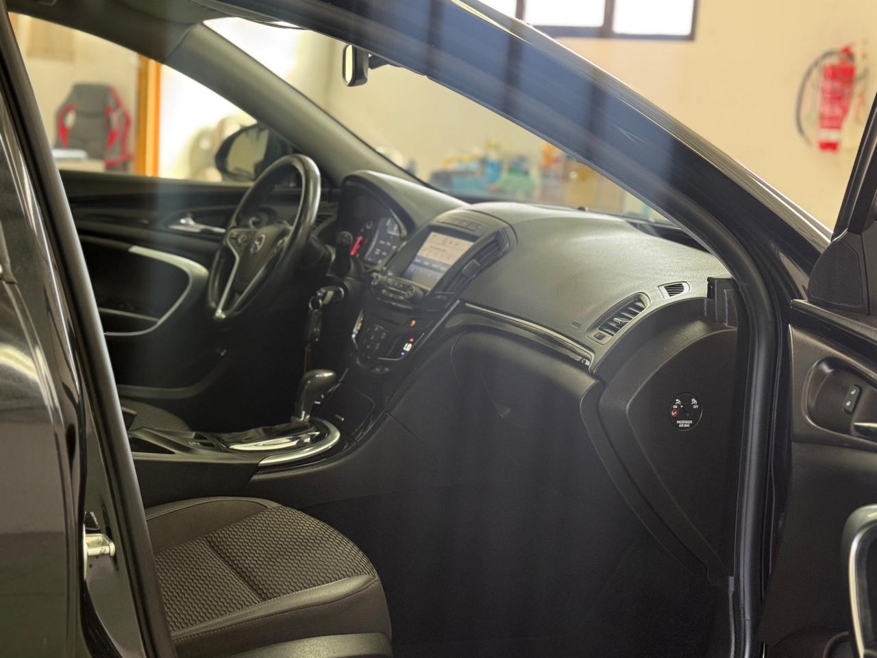 Opel Insignia 1.6 CDTI 136CV Sports Tourer aut. Cosmo