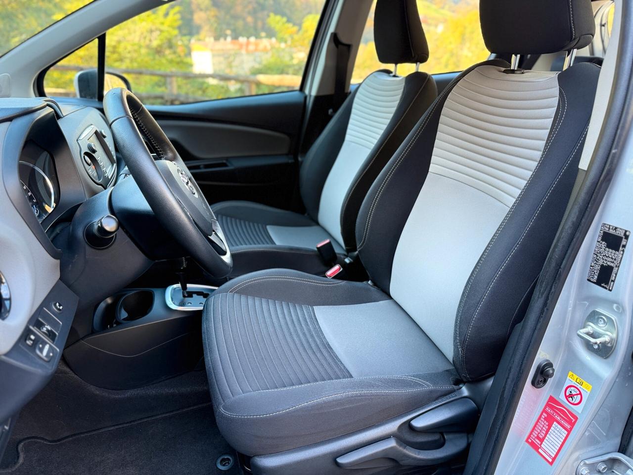 Toyota Yaris 1.5 Hybrid 5 porte Active 73cv