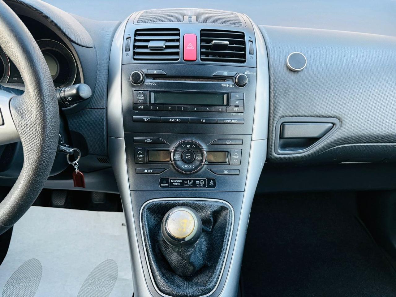 Toyota Auris 5 Porte Auris 5p 1.3 dual Sol FL