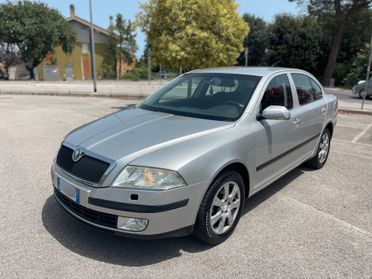 SKODA OCTAVIA 1.6 BENZ+METANO 2006 12 MESI DI GARANZIA