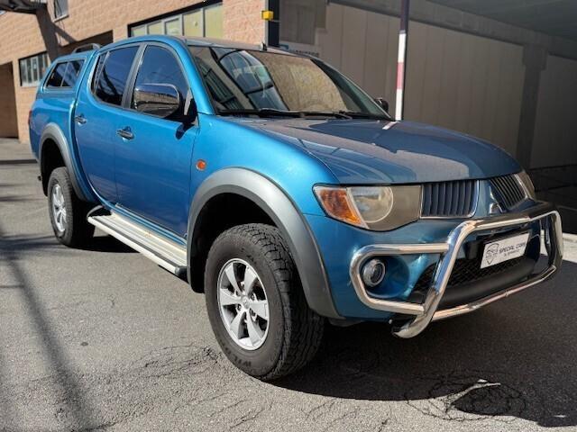 Mitsubishi L200 2.5 DI-D Doppia Cabina Automatica/