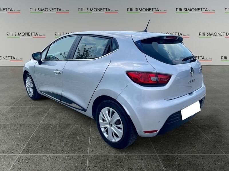 Renault Clio 5p 1.2 Life 75cv E6