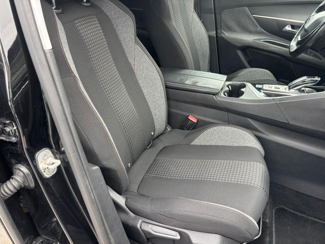 Peugeot 3008 BlueHDi 120 S&S Allure