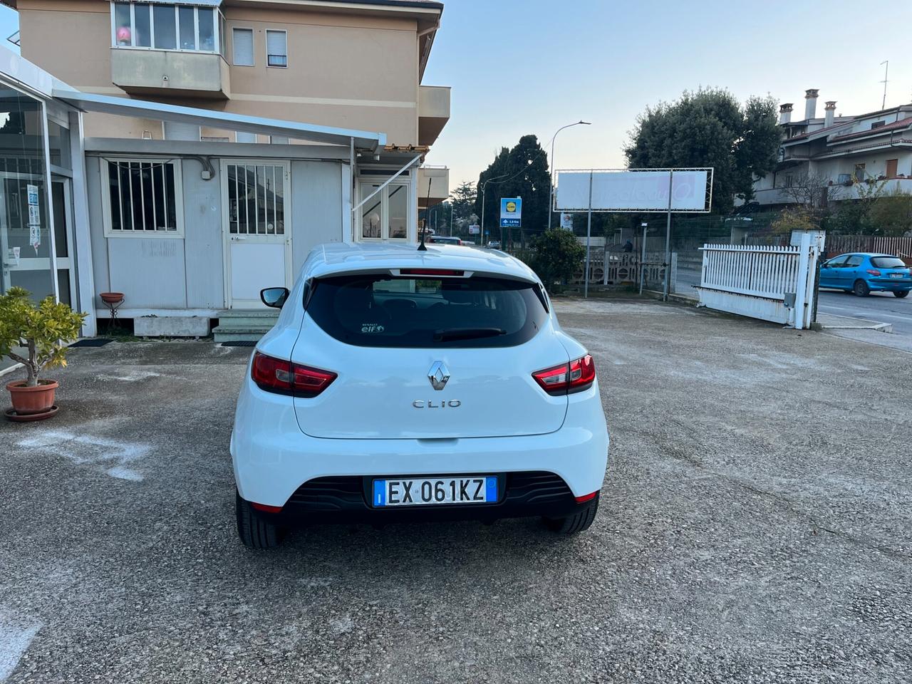 Renault Clio 1.2 75CV GPL 5 porte Wave