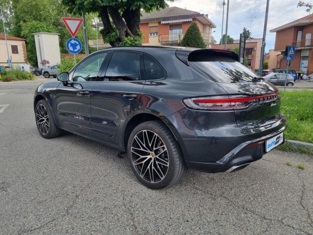 PORSCHE Macan 2.0