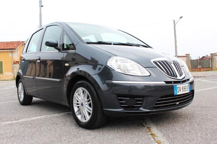 Lancia MUSA 1.3 Multijet 16V 90 CV Oro Plus 95.000KM ESTETICA DA VETRINA CLIMATIZZATA