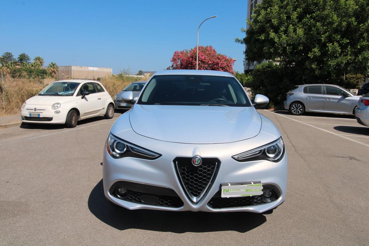 Alfa Romeo Stelvio 2.2 Turbodiesel 190 CV AT8 RWD Executive