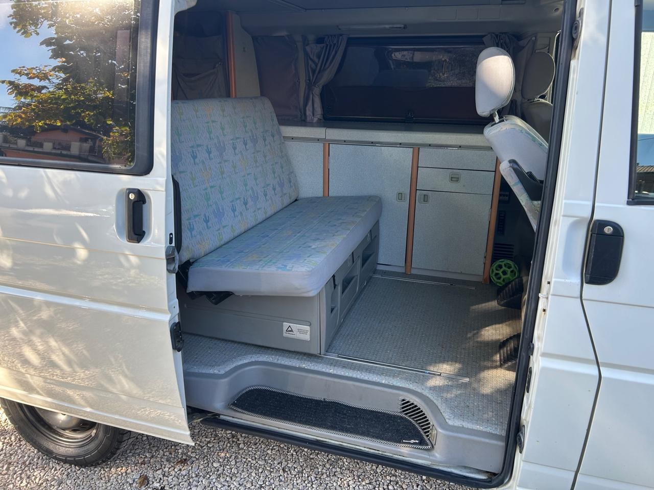 Volkswagen California 2.4