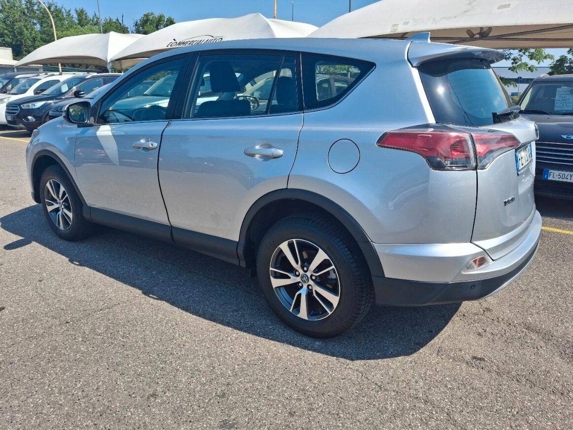 Toyota RAV 4 RAV4 2.0 D-4D 2WD Style